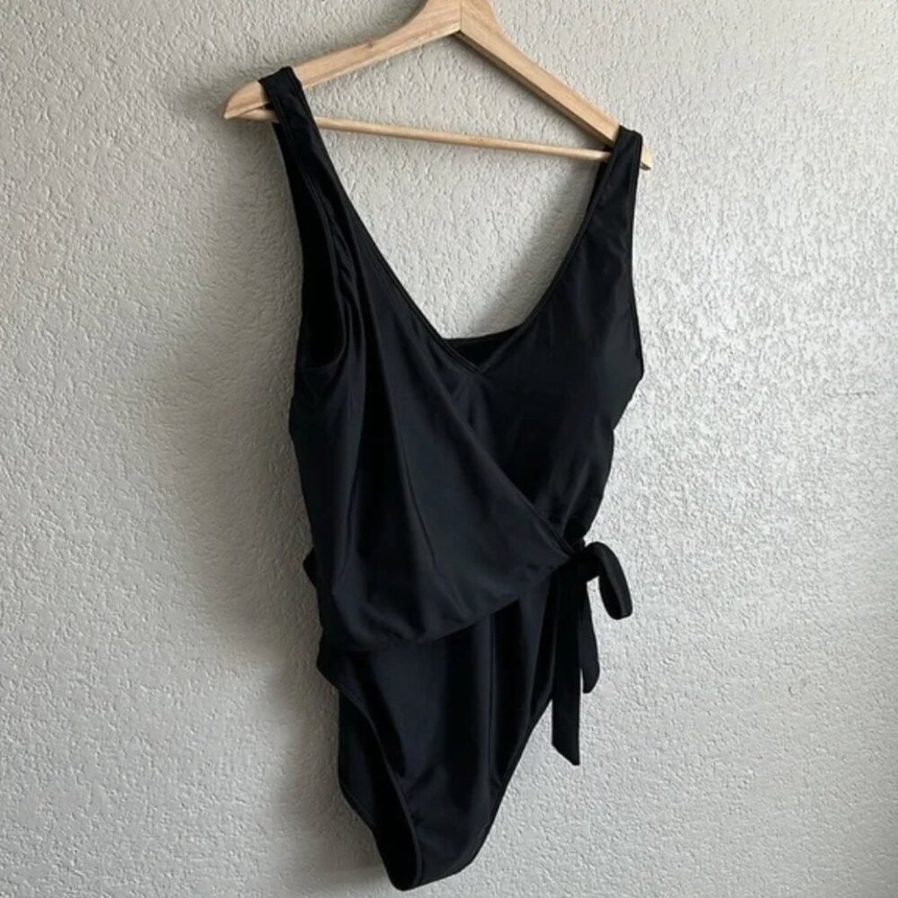 Summersalt The Perfect Wrap Black One Piece Size 16 - Picture 2 of 8